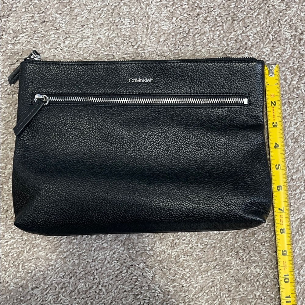 Calvin Klein Black Textured Clutch - Picture 4 of 8